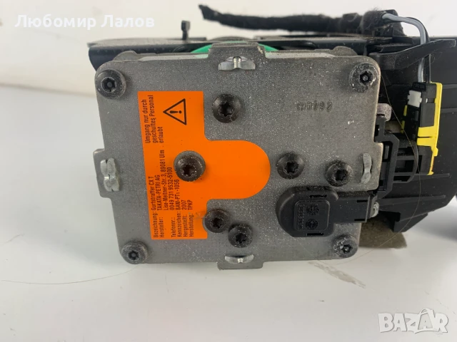 Преден десен колан пиро патрон Audi A5 305797410, снимка 2 - Части - 50988342