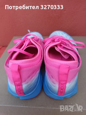 Дамски маратонки Nike , снимка 2 - Маратонки - 50458580