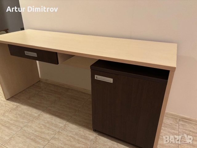 Бюро / Работна маса – 176×55×76 см
