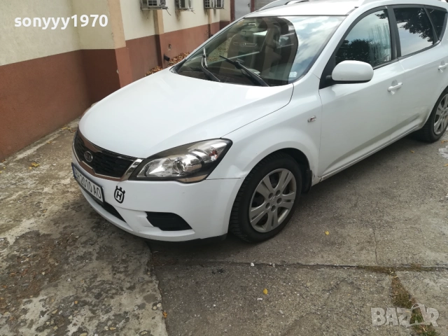 KIA-РЕГИСТРИРАНА С 6 СКОРОСТИ+ВИНЕТКА 1410251510, снимка 11 - Автомобили и джипове - 52052200
