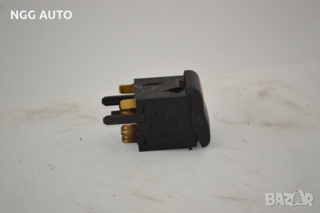 Бутон аварийни светлини за Volkswagen Polo Hatchback II (10.1994 - 10.1999), снимка 3 - Части - 34571973