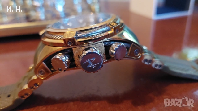 Хронограф "Invicta" - Reserve Bolt Zeus, модел 16241, снимка 3 - Мъжки - 53531036