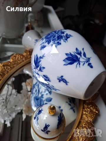 Порцеланова Ваза с капак , снимка 2 - Вази - 53303911