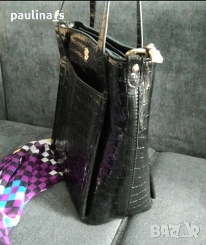 Два различни броя / Маркова чанта тъмно синя и Черна Лачена с кроко ефект , снимка 13 - Чанти - 36909530