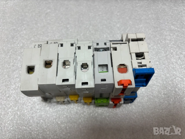 НОВИ! 7 бр. за 15€ Автоматични предпазители/прекъсвачи Schneider Electric, Merlin Gerin, Noark, снимка 16 - Други - 53535787