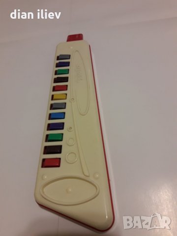 Стар музикален инструмент-Триола