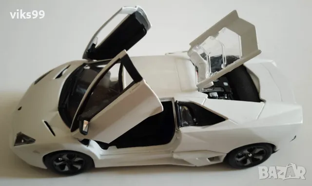 Bburago Lamborghini Reventon - 1:24, снимка 3 - Колекции - 48651697