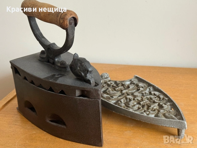 Стара ютия на жар с ажурна чугунена поставка, снимка 8 - Антикварни и старинни предмети - 53187403