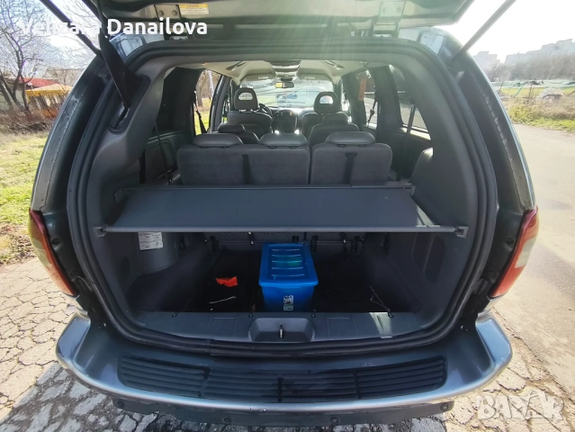 Chrysler Grand Voyager 2.8 crdi, снимка 5 - Автомобили и джипове - 52974275