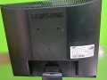 Перфектен 17 инчов монитор , снимка 5