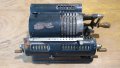 стара механична сметачна машина, снимка 1 - Антикварни и старинни предмети - 36950928