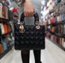 Дамска чанта на Dior, снимка 1 - Чанти - 27122875