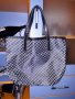 Дамска чанта,-тип торба, снимка 1 - Чанти - 27146266