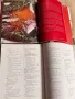 Две готварски книги с твърди корици – Gordon Ramsay и Jamie Oliver – на английски език, снимка 8