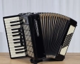 Акордеон Weltmeister Stella , снимка 1