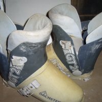 Ски обувки Dachstein, снимка 1 - Зимни спортове - 26560404