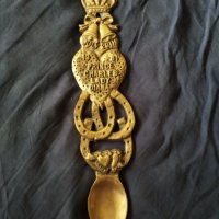 сувенирна бронзова лъжица, снимка 1 - Антикварни и старинни предмети - 26625695