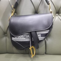 Christian Dior дамска чанта висок клас реплика, снимка 1 - Чанти - 39034299