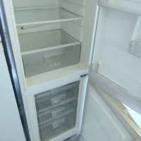 Хладилник с фризер с 3  чекмеджета., снимка 6 - Хладилници - 44082713