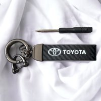 Висококачествен луксозен ключодържател Toyota Тойота, снимка 1 - Аксесоари и консумативи - 40778184