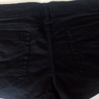 Къси дамски панталони, снимка 2 - Къси панталони и бермуди - 26612183