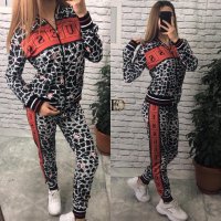 Дамски спортен екип Guess код 03, снимка 2 - Спортни екипи - 27720751