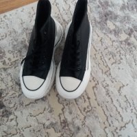 Дамски обувки, снимка 2 - Кецове - 38397643