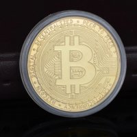 🪙💰💱Позлатена crypto Bitcoin монета в трофейна кутия (trophy case), снимка 3 - Колиета, медальони, синджири - 35428320