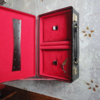 Страхотна швейцарска кутия сандъче за бижута с ключ , снимка 7 - Колекции - 40578288