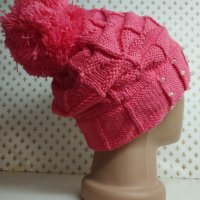 Дамска плетена шапка - мпш36, снимка 2 - Шапки - 43302131