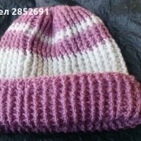 Зимни шапки.Ръчно плетиво,безшевни., снимка 4 - Шапки - 38443600