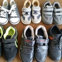Детски обувки, номер 26 и номер 32- 5 лв/бр, снимка 2 - Детски обувки - 38636771