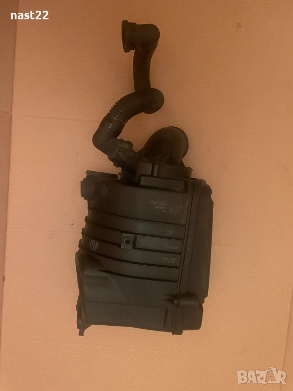 Кутия въздушен филтър Фолксваген Голф 5 1.6 бензин, снимка 1