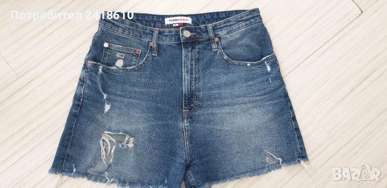 Tommy Hilfiger Mom Denim Jeans Short Womens Size 31 ОРИГИНАЛ! Дамски Къси Дънкови Панталони!, снимка 1