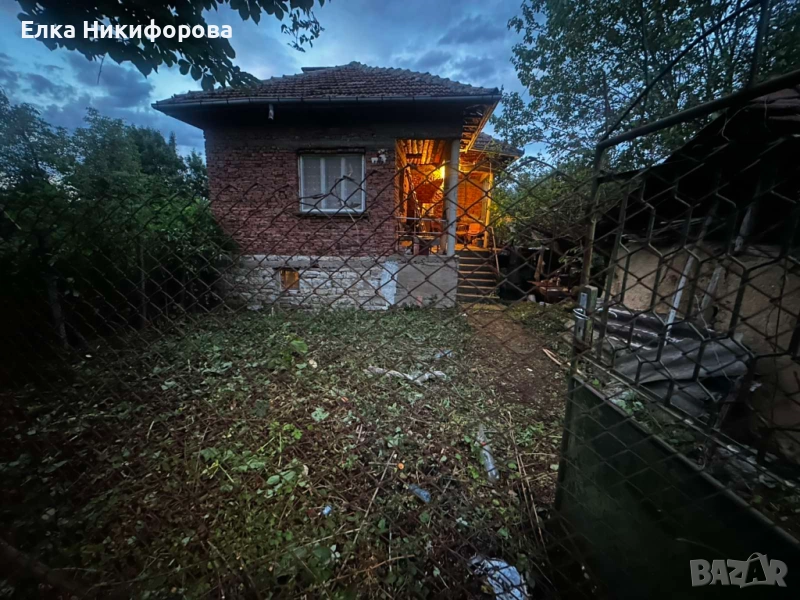 КЪЩА, снимка 1