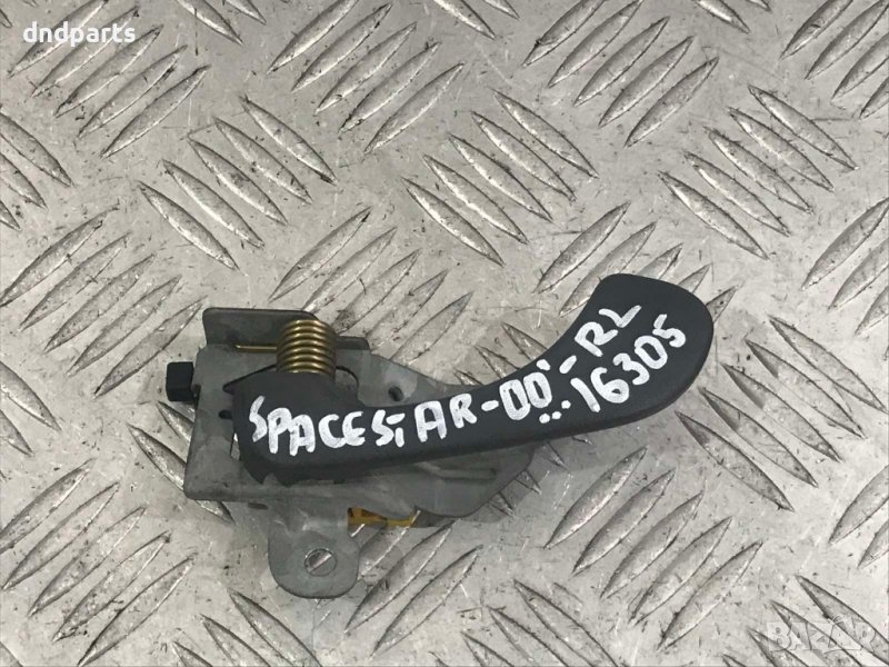 Вътрешна дръжка Mitsubishi Space Star,2000г.(задна лява), снимка 1