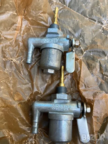 Продавам бензинов кран за мотор ИЖ КР-12, снимка 1