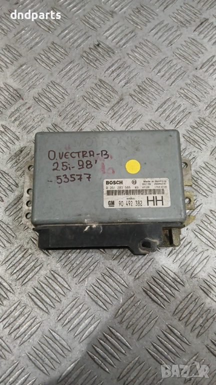 Компютър Opel Vectra B 2.5i 1998г. 90492382, снимка 1