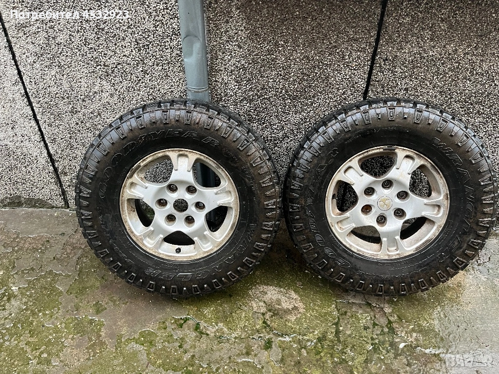 Гуми с джанти 265/70 R16 Goodyear Wrangler свалени от мицубиши паджеро 3, снимка 1