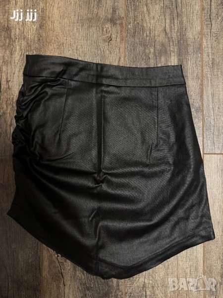 Кожена къса пола, снимка 1