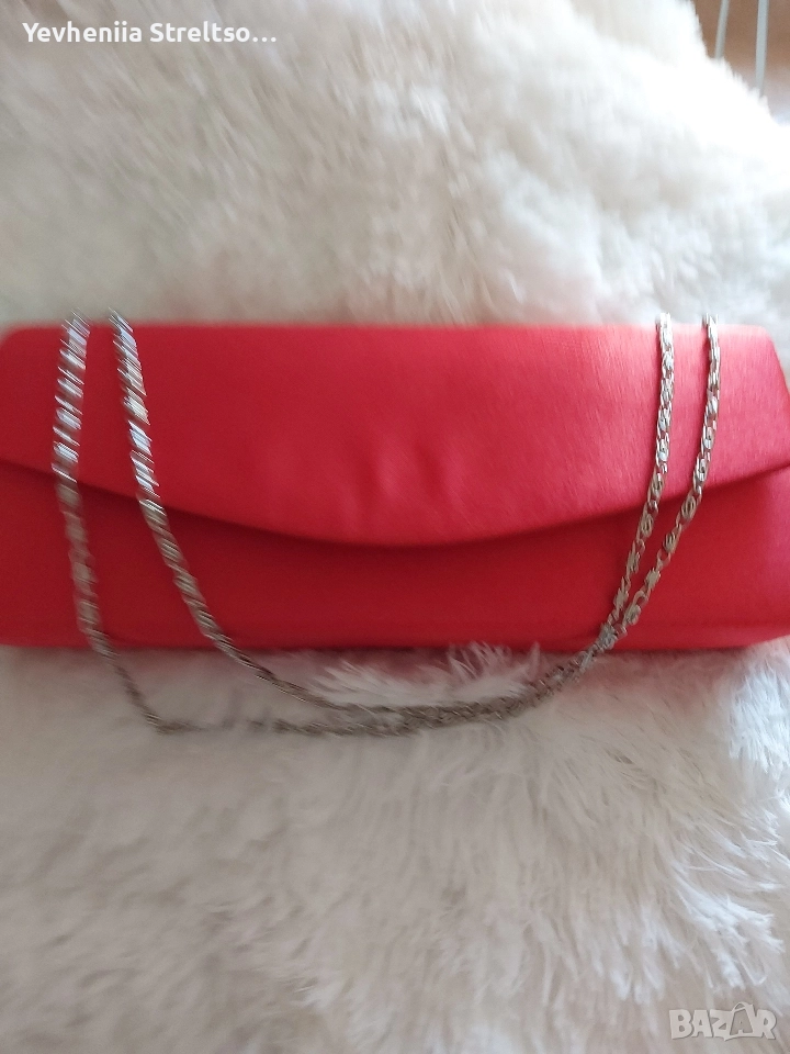 Новая сумка из атласа на ручке цепочке, снимка 1