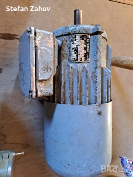 ел.двигатели, снимка 1