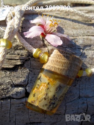 A handmade amber pendant that will emphasize your individuality / Ein handgefertigter Bernsteinanhän, снимка 6 - Колиета, медальони, синджири - 33336339