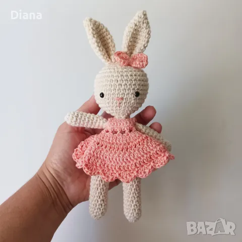 Детска играчка зайче, ръчна изработка, плетени играчки, подарък за момиче, снимка 2 - Други - 47485648