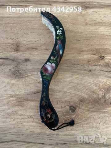 Антична английска четка за кухня.