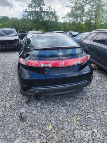 Honda Civic 8th 2.2 140кс на части хонда сивик, снимка 4 - Части - 40880753