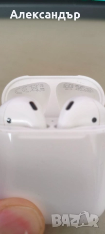 Оригинални AirPods 2 в перфектно запазено състояние, пълен комплект!