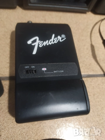 Безжична система Fender, снимка 3 - Китари - 52043043