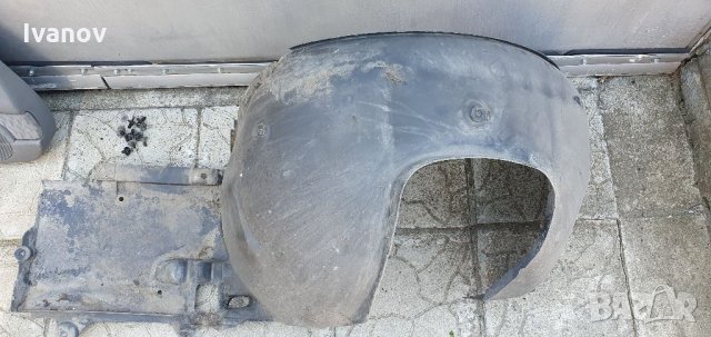 Преден ляв подкалник за бмв е46 купе кабрио , снимка 4 - Части - 33366348