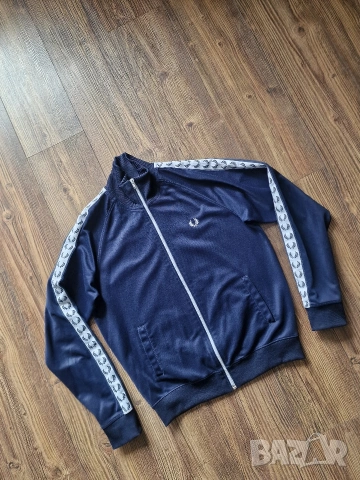 Страхотно мъжко горнище FRED PERRY размер М, снимка 2 - Спортни дрехи, екипи - 53394741